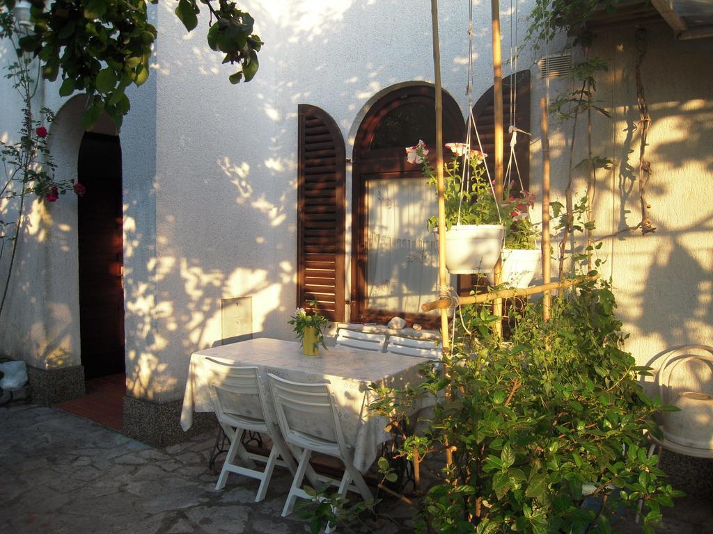 Apartments Ljuba I Mare 말린스카 객실 사진